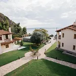 Kaminos Evia