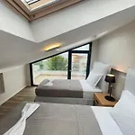 Villa Dahlia By The Sea