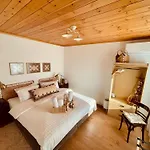 Casa Delicosta- 2 Flat Country House With Garden, 15 Min From Trikala