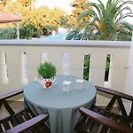 Stafylos Suites & Boutique Hotel
