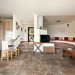 Seashells & Pines Villa In Vourvourou #Feelslikehome