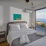 Deep Blue Luxury Villa Theseus - Private Jacuzzi - Sea View