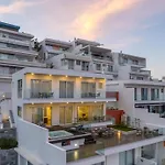 Deep Blue Luxury Villa Theseus - Private Jacuzzi - Sea View