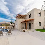 Villa Blini By Posarellivillas