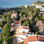 Villa Leonidas