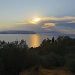 Villa Vouno - Luxury And Privacy In The Aegean