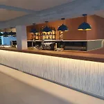 Sirenes Beach Resort