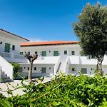 Sirenes Beach Resort