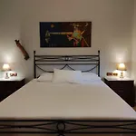 Miression Pelion House