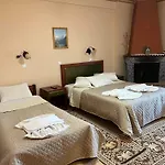 To Spiti Tis Irinis