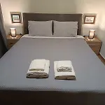 Penthouse Suite Center
