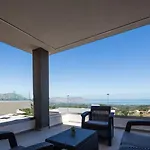 Four Horizons Luxury Villas