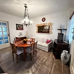 Dryades House In Kinidaros