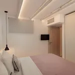 Silvina Loft, Kastraki Naxos