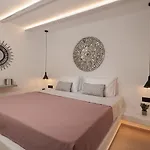 Silvina Loft, Kastraki Naxos