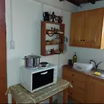 Sofiana\'S Garden Retreat With Private Pool