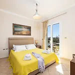 Rose Villa