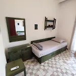 Beachfront Charming Maisonette