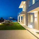 Hersonissos Beach Villa
