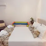 Angelina\'S Family Apartment