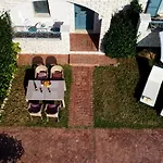 Stalakton Country Maisonettes
