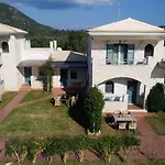Stalakton Country Maisonettes
