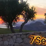 Villa 7 Seas - With Amazing View