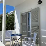 Palaios Rooms
