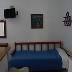 Kouvaras Apartments