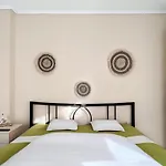 Rona Vista Suites Amazing Seaview 1
