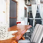 Kleopatra Deluxe Apartment With Jacuzzi