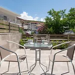 Olenia Luxury Apartments 4