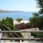 Villas Kalafatis Apartments