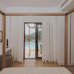 2S Villas Resort