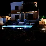 Naxos Beachwalk Villa Plaka