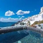 Hommage Suites With Caldera View Hot Tub