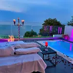 Panorama Suites & Spa - Adults Only