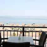 Makedos Sea View