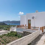 Uncle John\'S House With View