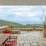 Vassilis Family Villa Tinos