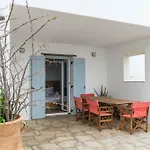 Vassilis Family Villa Tinos