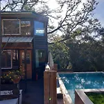 Romantic Tree House