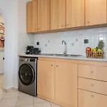 Swan Apartments