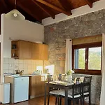 Papanestoras Apartments