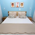 Yiannis Studios