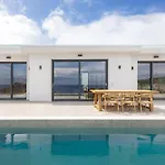 Armoi Villas