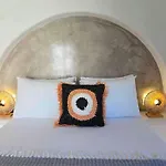 Papafotis Apartments & Suites