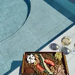 Alexena Apartments