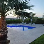 Merastri Villa
