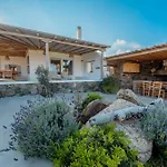 Blue Cove Maisonette At Ftelia Beach, Seaview